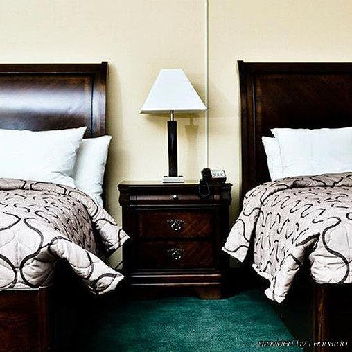Pacer Inn & Suites Motel Delaware Bagian luar foto