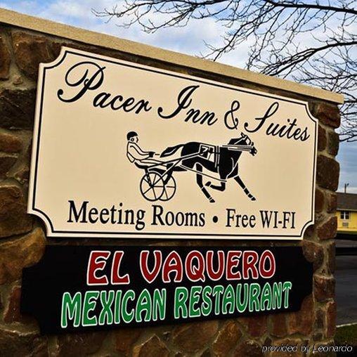 Pacer Inn & Suites Motel Delaware Bagian luar foto
